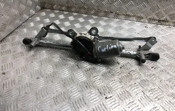 Chevrolet Captiva Front wiper linkage and motor
