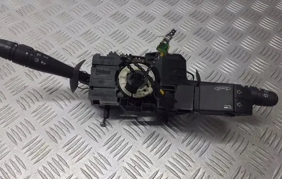 Renault Twingo II Headlight wiper switch 8200516196K