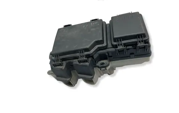 Land Rover Evoque II Fuse module K8D214A073AC