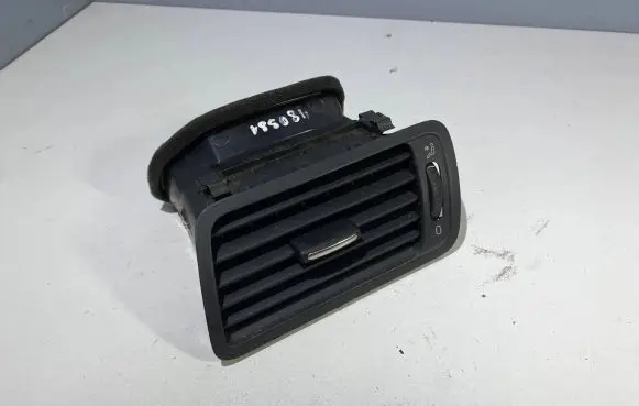 Dashboard side air vent grill/cover trim
