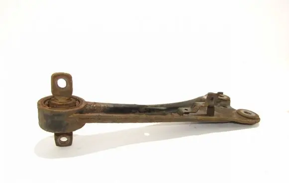 Toyota Avensis T270 Rear upper control arm/wishbone