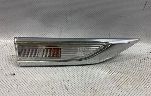 Volkswagen Transporter - Caravelle T6 Front fender indicator light 7E0949102E