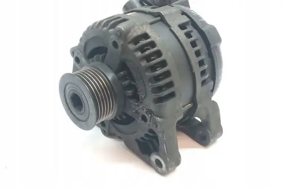 Volvo V50 Generator/alternator 3M5T10300YE