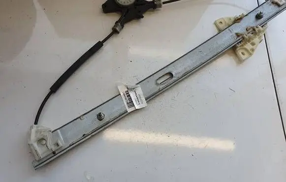 Mazda CX-7 Sliding door window regulator with motor eg525897x
