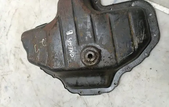 Opel Omega B1 Oil sump 