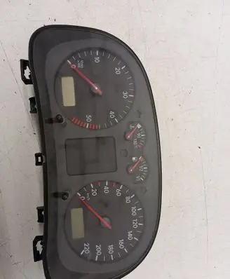 Volkswagen Golf IV Speedometer (instrument cluster) 1J0919881D 0263611024 00730911858272