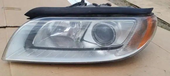 Volvo S80 Headlight/headlamp 31214347