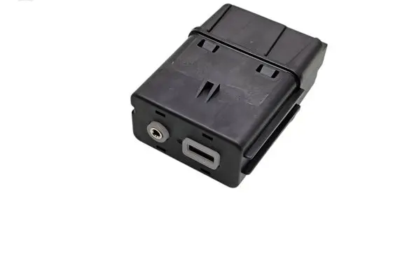 Chrysler Pacifica USB socket connector 68229840AA 53306591 33242422