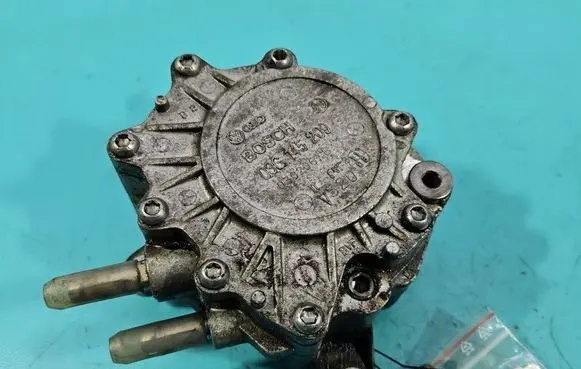 Volkswagen Touran I Vacuum pump 03G145209C IMPRK1555659
