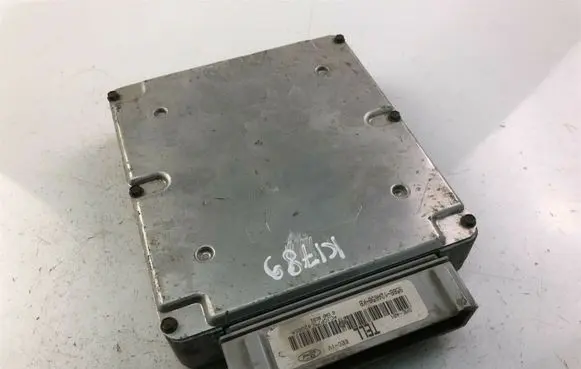 Ford Mondeo MK I Other control units/modules 95BB12A650KB K1789
