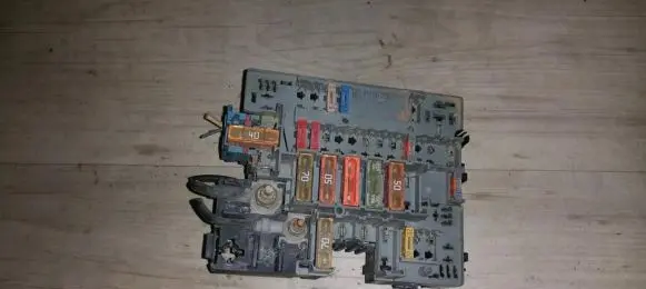 Peugeot 206 Fuse box set 9628024480