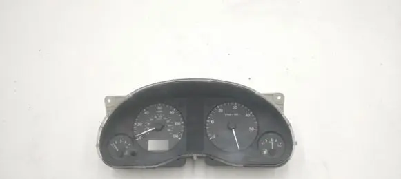 Volkswagen Sharan Speedometer (instrument cluster) 7M0920902C