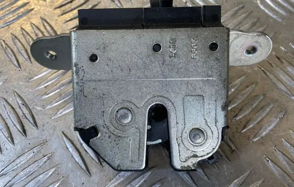 Opel Meriva B Tailgate/trunk/boot lock/catch/latch 13317445 30036418