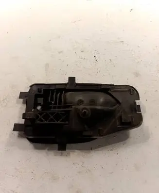 Peugeot 405 Rear door interior handle 9610441477