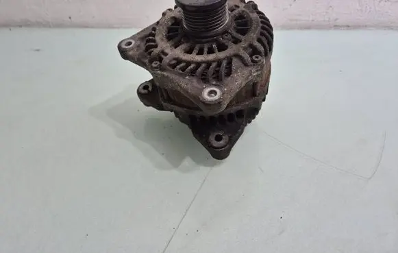 Nissan Qashqai+2 Generator/alternator 23100JD71B