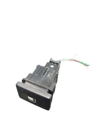 Toyota Avensis T270 Fuel tank opening switch 15C252