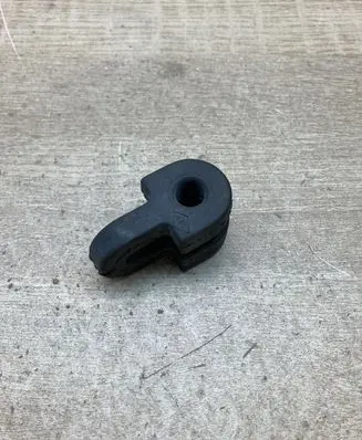 Renault Clio I Muffler mount bracket/holder 7700842706
