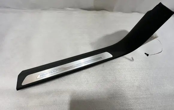 Audi A8 S8 D4 4H Front sill trim cover 4H1867272