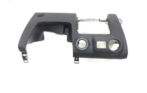 Maserati Ghibli Dashboard lower bottom trim panel 670012666