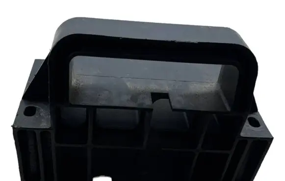 Battery bracket