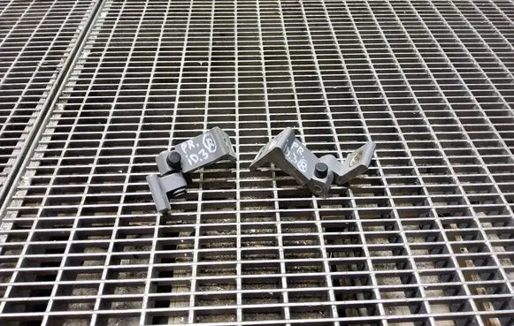 Volkswagen ID.3 Front door hinge set 