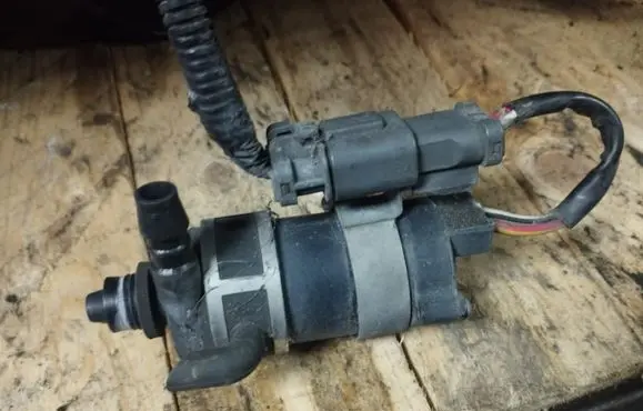 Honda Accord Headlight washer pump 22356