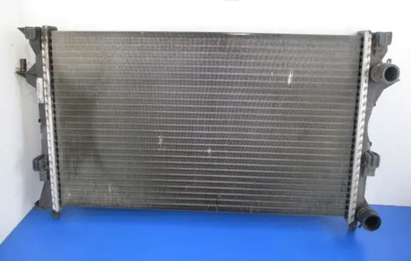 Renault Laguna II Coolant radiator 8200008764