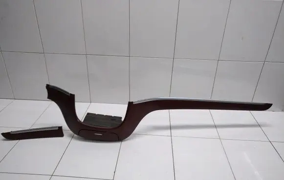 Hyundai Santa Fe Dashboard glove box trim