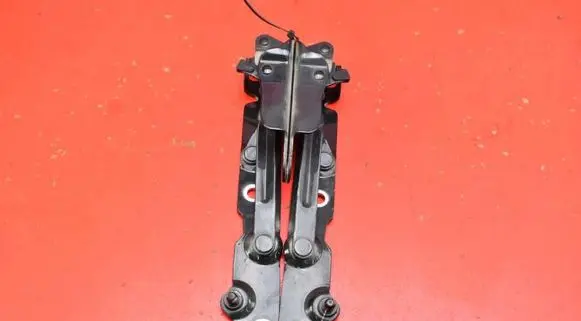 Volvo S80 Tailgate/trunk/boot hinge