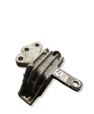 Opel Insignia A Engine mount bracket 13227717