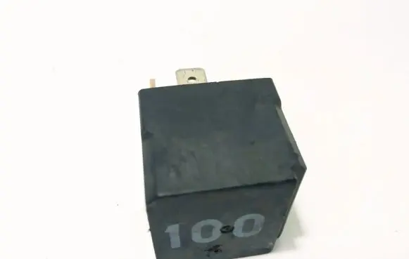 Volkswagen Golf IV Other relay 4ra00779308 4ra007793-08