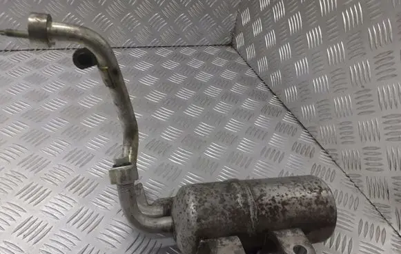 Ford Focus Air conditioning (A/C) air dryer 