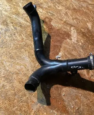 Maserati Ghibli Intercooler hose/pipe 670004878