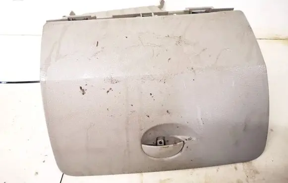 Renault Modus Glove box