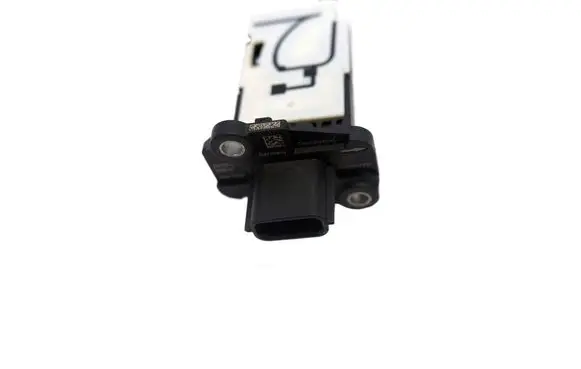 Opel Vivaro Mass air flow meter 226807131R
