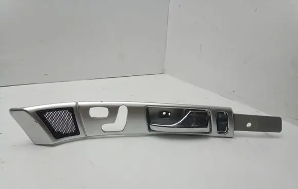 Chrysler Pacifica Front door interior handle 0UP56TRMAB