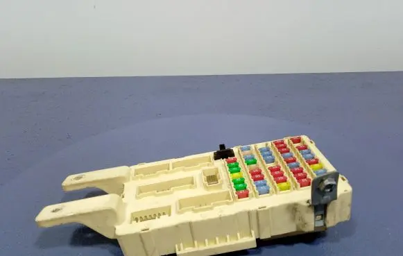 Hyundai Santa Fe Fuse box set 91950-2B200