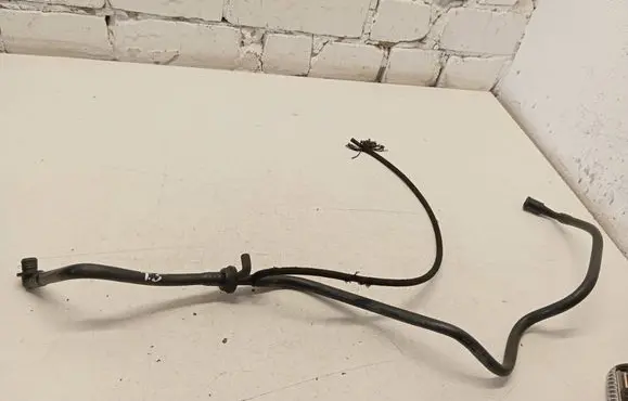Volkswagen Transporter - Caravelle T5 Vacuum line/pipe/hose 7D1611931G