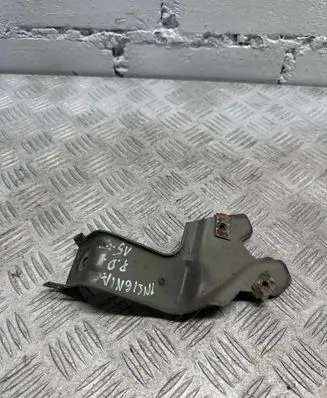 Opel Insignia A Fender mounting bracket
