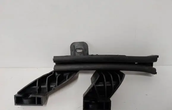Peugeot 3008 II Other body part 9811413780D