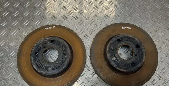 Toyota Yaris Front brake disc