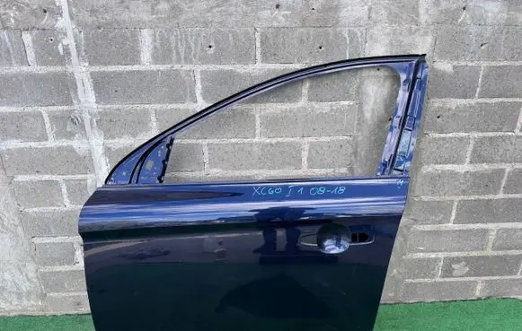 Volvo XC60 Front door 31335550