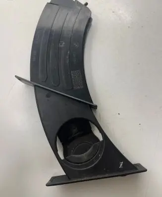 BMW 5 E60 E61 Cup holder front 7063166 30062005 314310000
