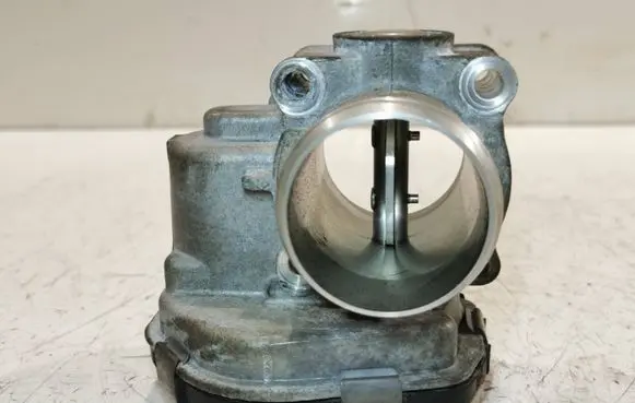 Volvo V60 Throttle valve 9673534480