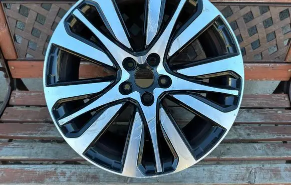 Renault Espace - Grand espace V R19 alloy rim 