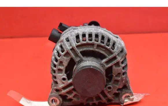 Peugeot 307 CC Generator/alternator 9646321880