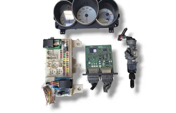 Mazda 3 I Engine ECU kit and lock set 279721-3990