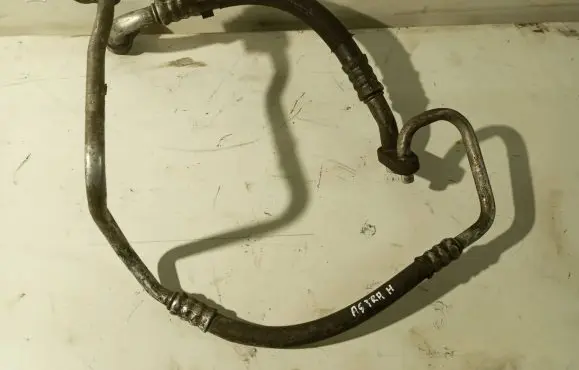 Opel Astra H Air conditioning (A/C) pipe/hose
