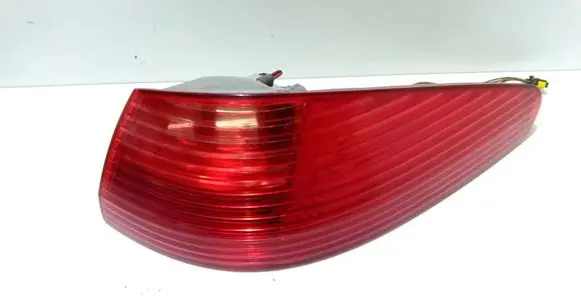 Peugeot 607 Rear/tail lights