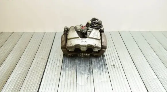 Land Rover Range Rover Evoque L551 Front brake caliper K8D210K845AA